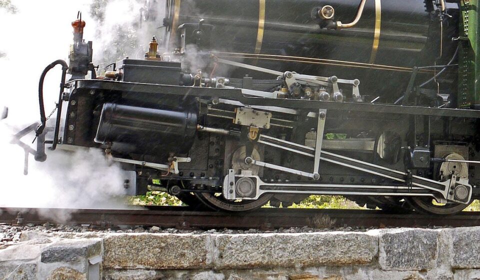 steam locomotive, engine, rack railway, adhesion operation, gears, system dept, drive rod, coupling rod, cylinder, outer cylinder, compound engine, meter track, steam, approach, backlighting, boiler, steam boilers, dfb, steam train furka mountain range, start of slope, drive, technology, railroad, wheel, driving axle, linkage, pivot, nostalgia, chassis, antique car, operational, summer operation, gletsch railway station, valais, switzerland, narrow gauge railway, before the start of the rack, cylinder steam, weisshorn