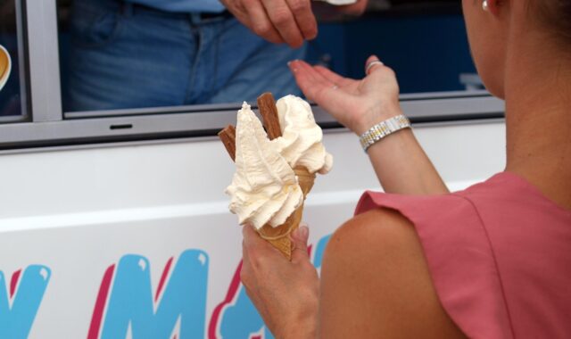 ice cream, sale, buying, food