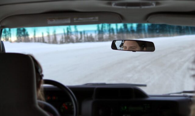 van, car, tour, tour guide, alaska, winter, car wallpapers, vehicle, transport