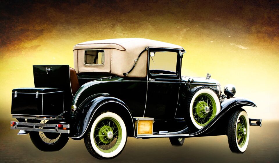 vehicle, transport, automobile, antique car, nostalgia, oldtimer car, travel, vacations, ride, old car, classic, tire, car tire, rims, top, suitcase, rarity, fender, old car, old car, old car, old car, old car
