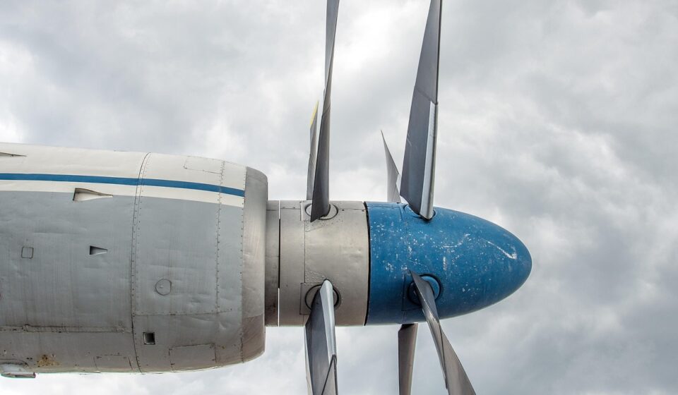 propellers, aircraft, detail, propeller plane, antanov, flyer, flight, engine, airline travel, aviation, flying, rotor, technology, aircraft, engine, aviation, aviation, aviation, aviation, aviation