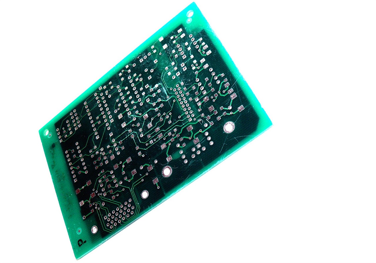 printed circuit board, circuit board, technology, electrical engineering, electronics, circuits, conductor tracks, solder joint, computer science, data, connections, data processing, digital, riser board, components