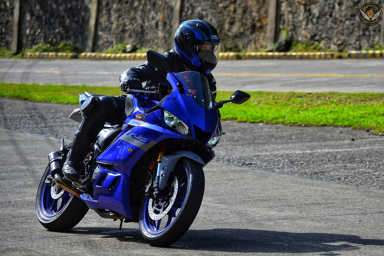 racer, motorcycle, racing, professional racer, motorcycle racing, moto racing, motorbike racing, motorcycle sport, motorbike